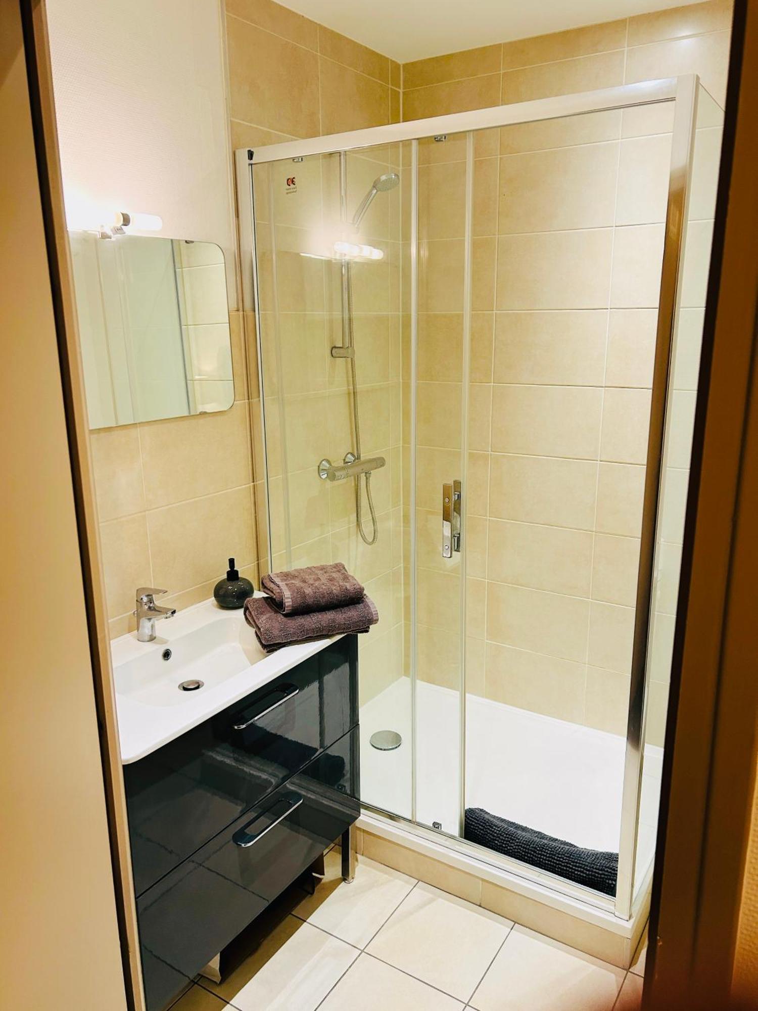 Le 2 - Grand Studio Caen Centre Port De Plaisance Dış mekan fotoğraf