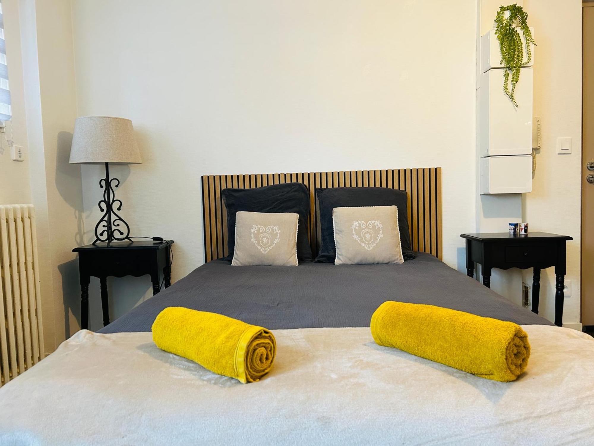 Le 2 - Grand Studio Caen Centre Port De Plaisance Dış mekan fotoğraf